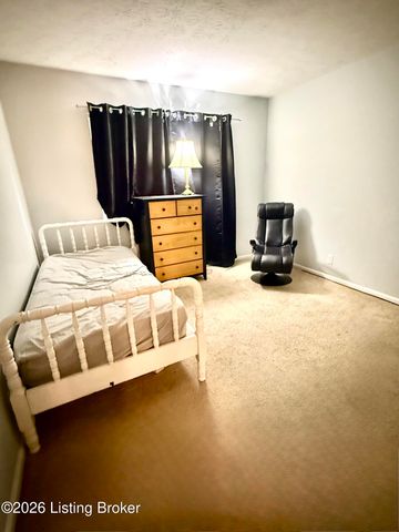 7074 Wildwood Cir 164, Louisville, KY 40291