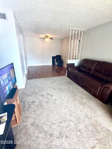 7074 Wildwood Cir 164, Louisville, KY 40291