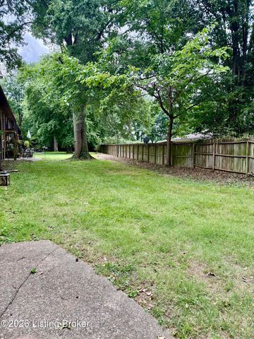 7074 Wildwood Cir 164, Louisville, KY 40291