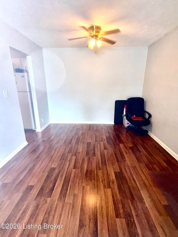 7074 Wildwood Cir 164, Louisville, KY 40291