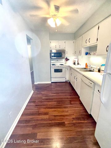 7074 Wildwood Cir 164, Louisville, KY 40291