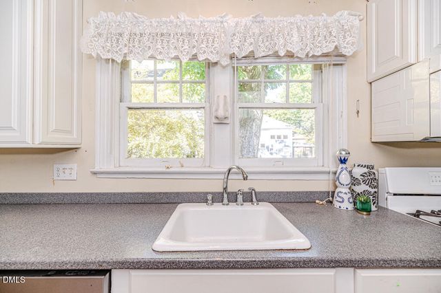 504 Summitt Drive, Sanford, NC 27330