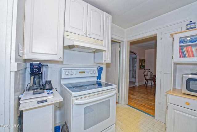 453 Ballston Road, Glenville, NY 12302