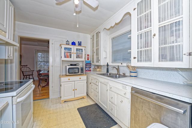 453 Ballston Road, Glenville, NY 12302