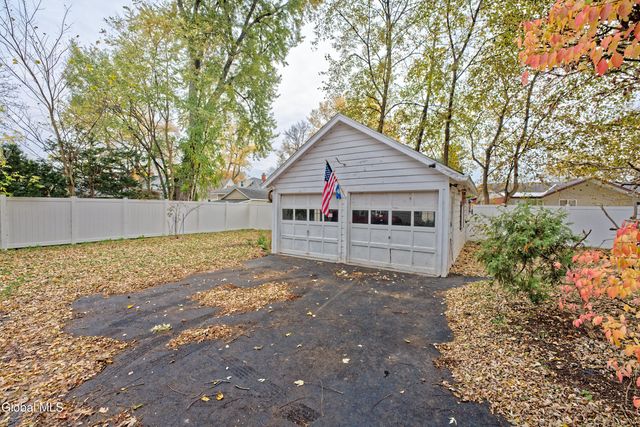 453 Ballston Road, Glenville, NY 12302