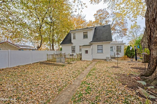 453 Ballston Road, Glenville, NY 12302