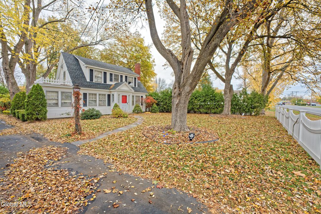 453 Ballston Road, Glenville, NY 12302