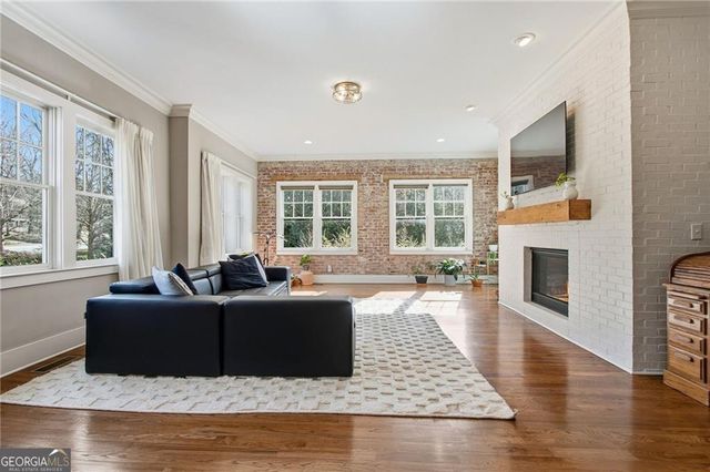 1004 Clairemont Avenue, Decatur, GA 30030