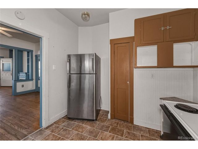 442 W First St, Trinidad, CO 81082