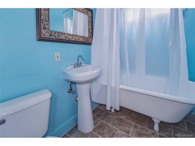 442 W First St, Trinidad, CO 81082