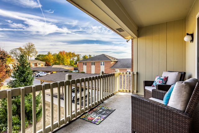 398 Hunters Lane D, Carmel, IN 46032