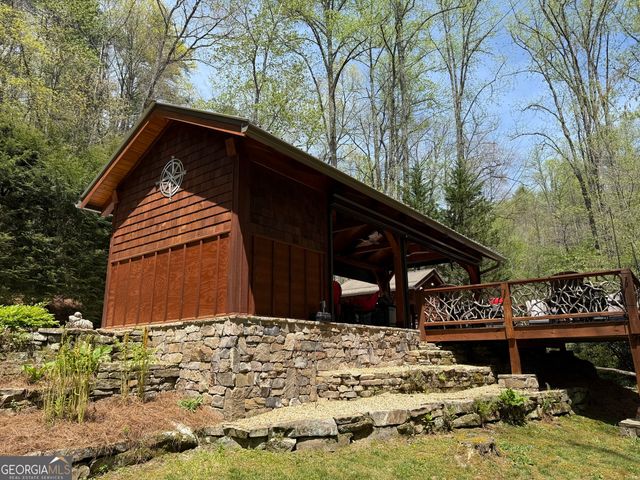 55 Wood Valley Road, Scaly Mtn, NC 28775