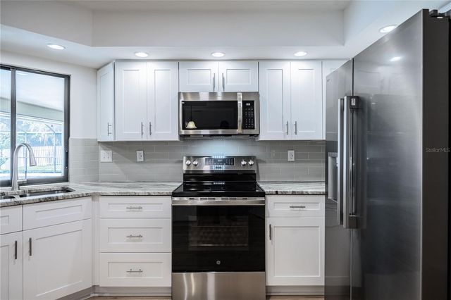 1749 LADY BOWERS TRAIL, Lakeland, FL 33809