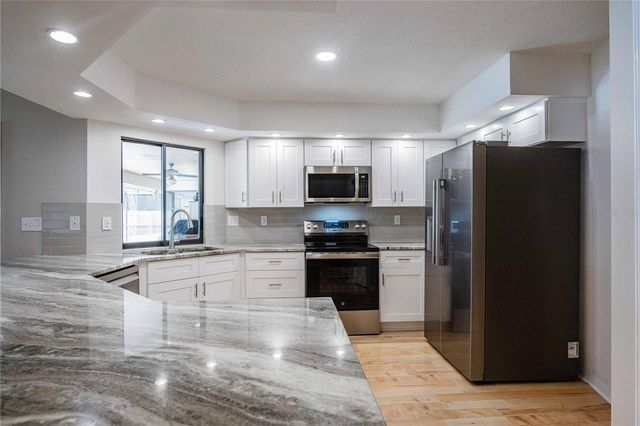 1749 LADY BOWERS TRAIL, Lakeland, FL 33809