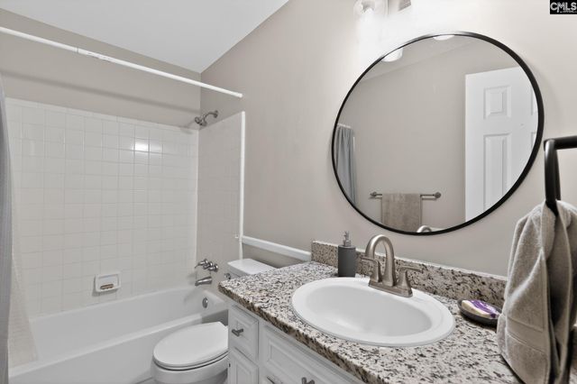 290 Sausage Lane, West Columbia, SC 29170