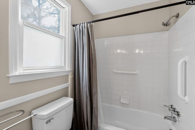 290 Sausage Lane, West Columbia, SC 29170