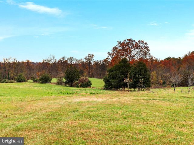 43725 SPINKS FERRY RD, Leesburg, VA 20176