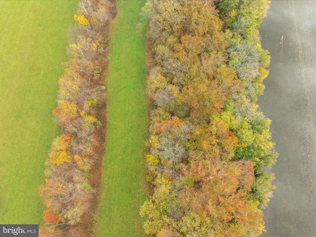 43725 SPINKS FERRY RD, Leesburg, VA 20176