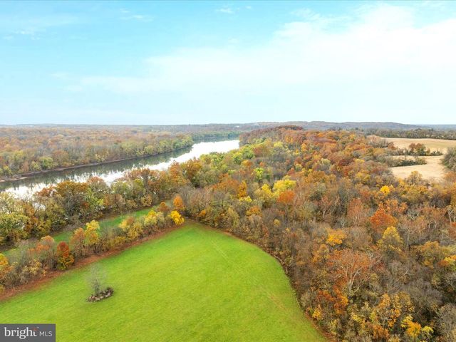 43725 SPINKS FERRY RD, Leesburg, VA 20176