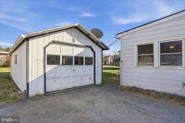 11502 ORCHARD ROAD, Waynesboro, PA 17268