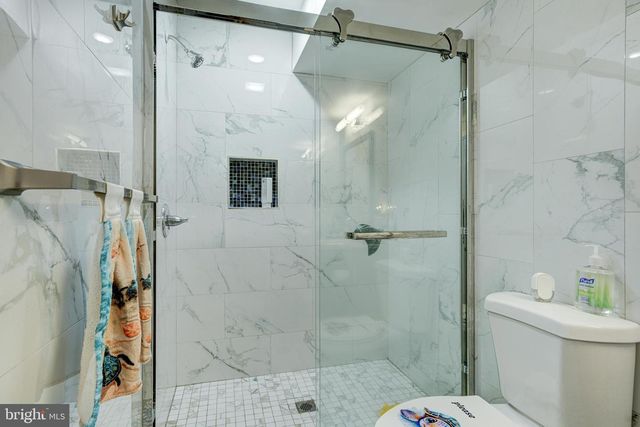 2611 S MARSHALL ST, Philadelphia, PA 19148