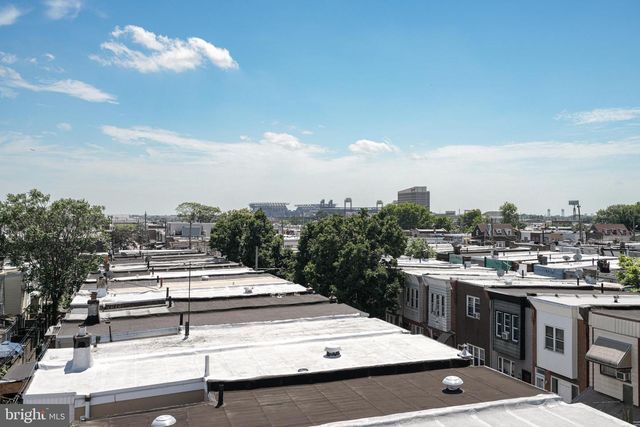 2611 S MARSHALL ST, Philadelphia, PA 19148