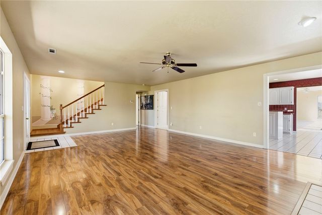 2164 S Hunt Lane, Fayetteville, AR 72701