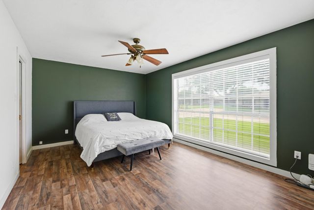 3501 Tanglewood Drive, Bryan, TX 77802