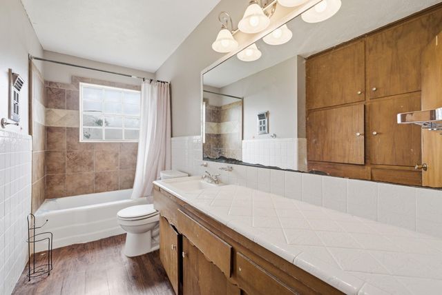 3501 Tanglewood Drive, Bryan, TX 77802
