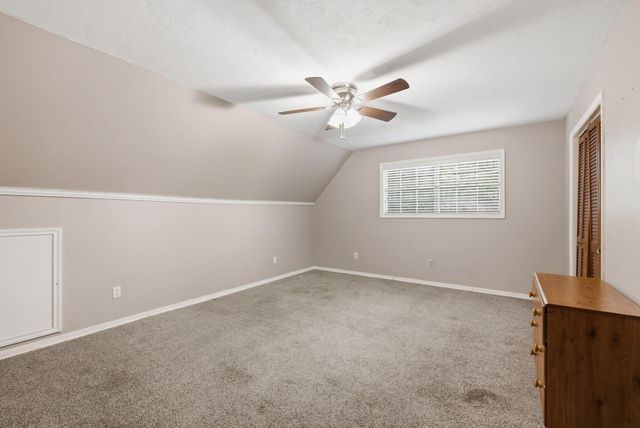3501 Tanglewood Drive, Bryan, TX 77802