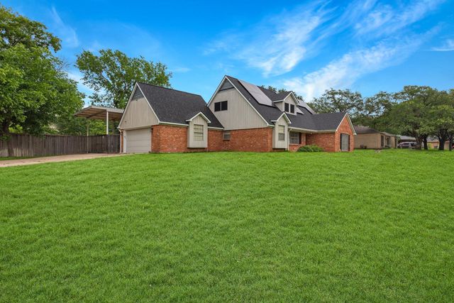 3501 Tanglewood Drive, Bryan, TX 77802