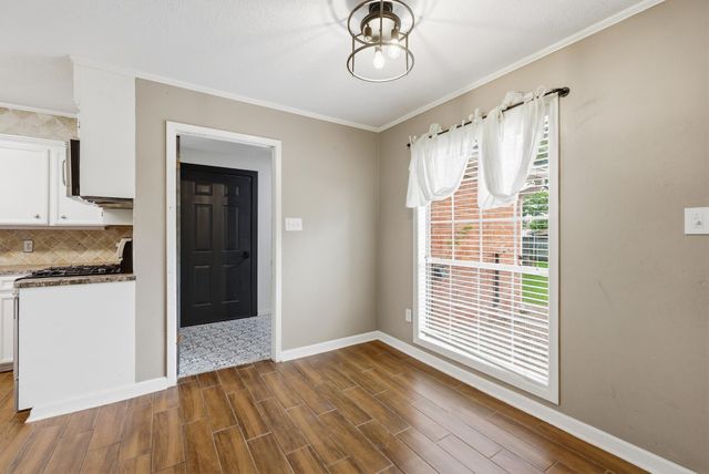 3501 Tanglewood Drive, Bryan, TX 77802
