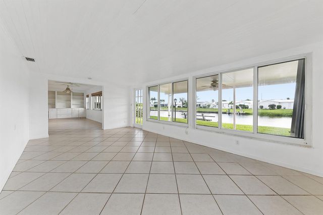 804 SW 15th Street, Boynton Beach, FL 33426