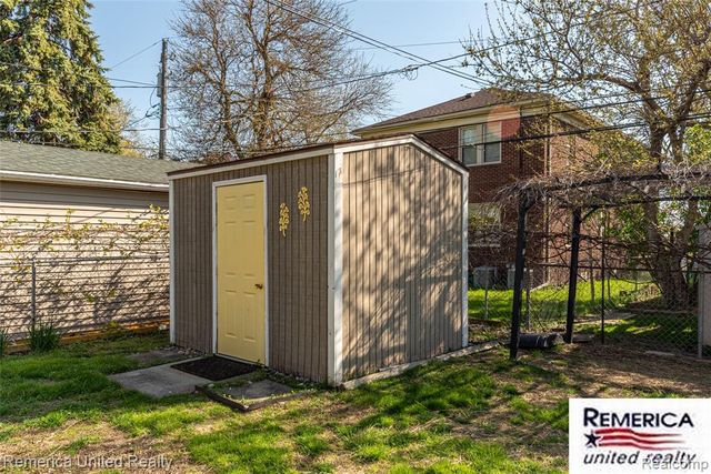 29821 Munro Street, Rockwood, MI 48173