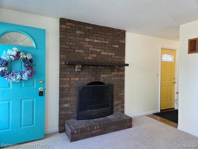 29821 Munro Street, Rockwood, MI 48173