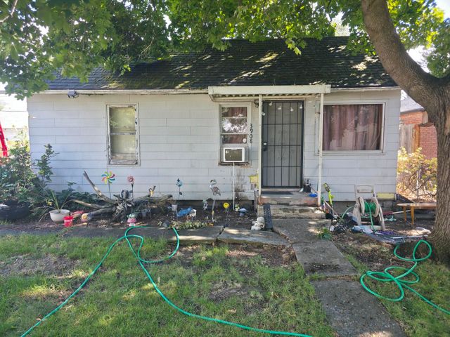 3908 N Howard St, Spokane, WA 99205 property photo