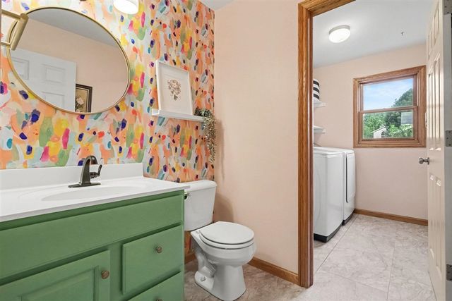 6647 Whitehorse Avenue, Kalamazoo, MI 49048