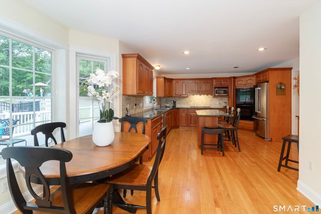 86 Laurel Ridge Trail, Killingworth, CT 06419