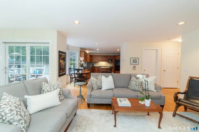 86 Laurel Ridge Trail, Killingworth, CT 06419