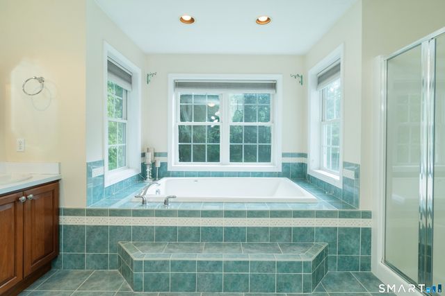 86 Laurel Ridge Trail, Killingworth, CT 06419