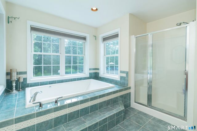 86 Laurel Ridge Trail, Killingworth, CT 06419