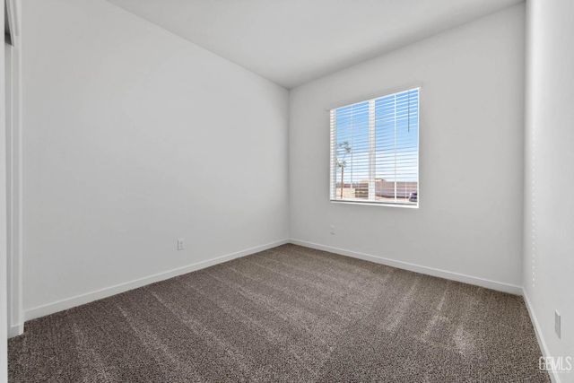 7837 Ita Palm Way, Bakersfield, CA 93313