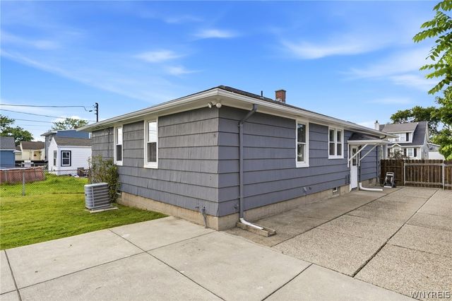 178 Waverly Avenue, Tonawanda, NY 14217