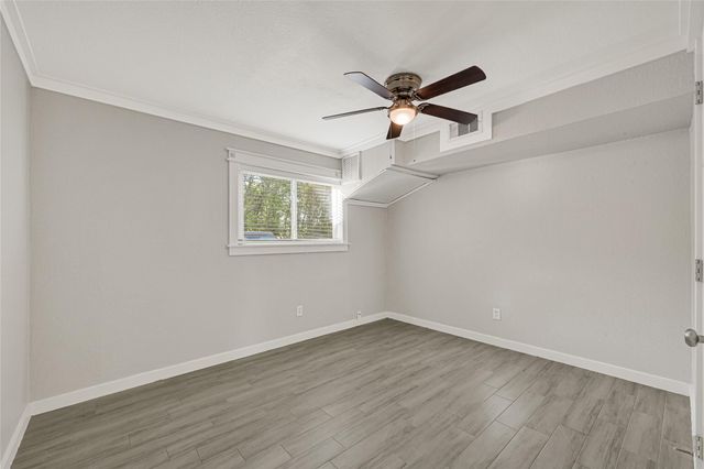 107 E Willowick Avenue 4, Friendswood, TX 77546