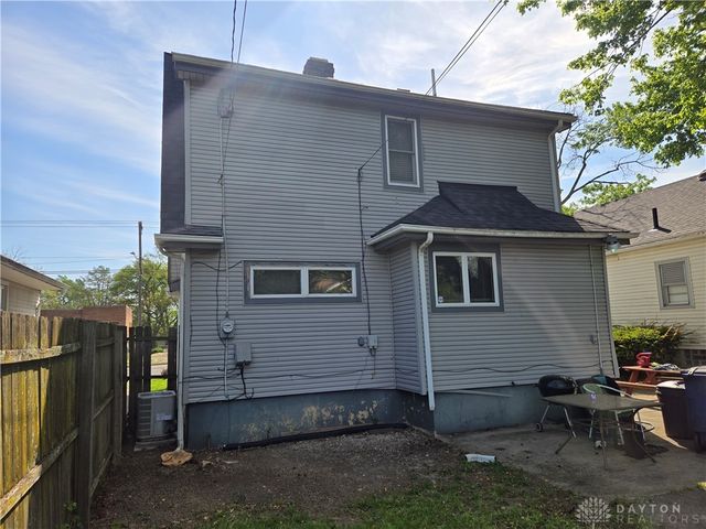 355 Elmhurst Road, Dayton, OH 45417