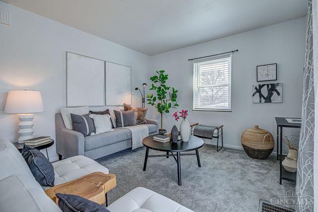 3396 Greencrest Court, Cincinnati, OH 45248