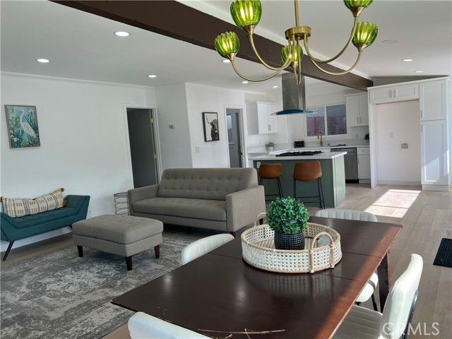 795 Laurel, Pomona, CA 91768