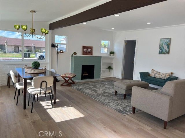 795 Laurel, Pomona, CA 91768