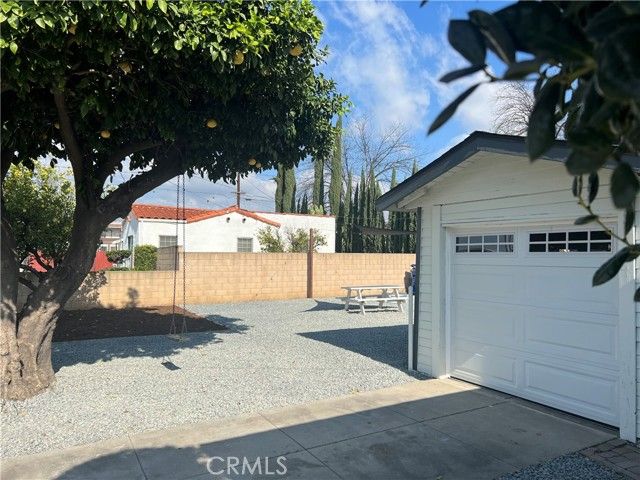 795 Laurel, Pomona, CA 91768