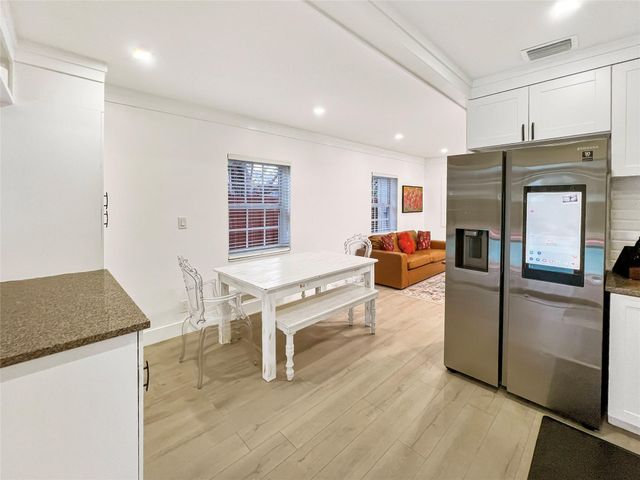 1641 NW 6th Ave, Fort Lauderdale, FL 33311